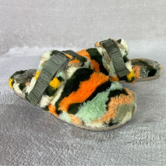 UGG Fluff It Cali Collage Slippers Shoes Mens Size 10 Green Camo Clog Adjustable - Picture 3 of 10